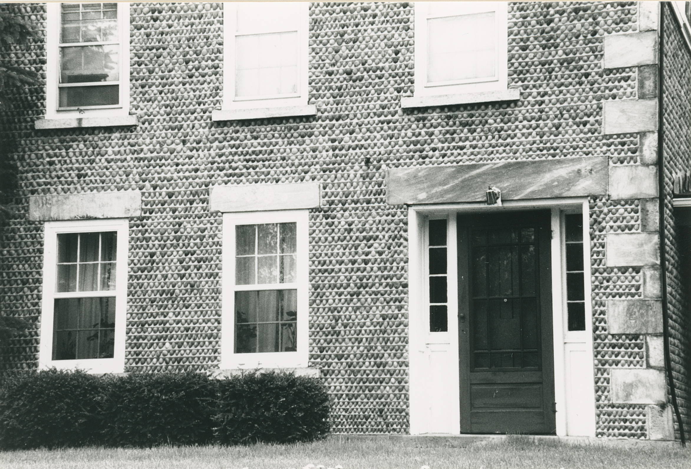 Pen-1 5936 Robinson Rd 2